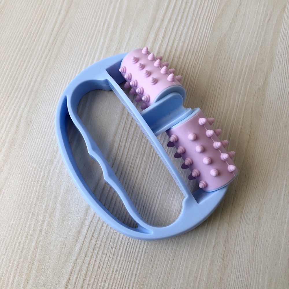 Travel massager